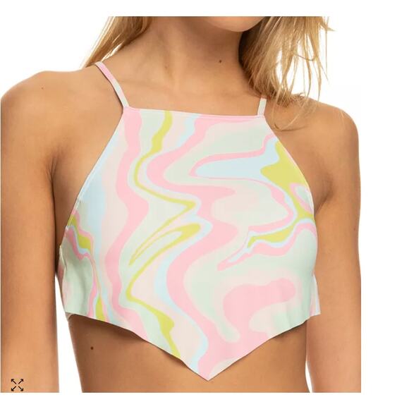Roxy Juniors' Tropics Hype Crop Top - Picture 1 of 7
